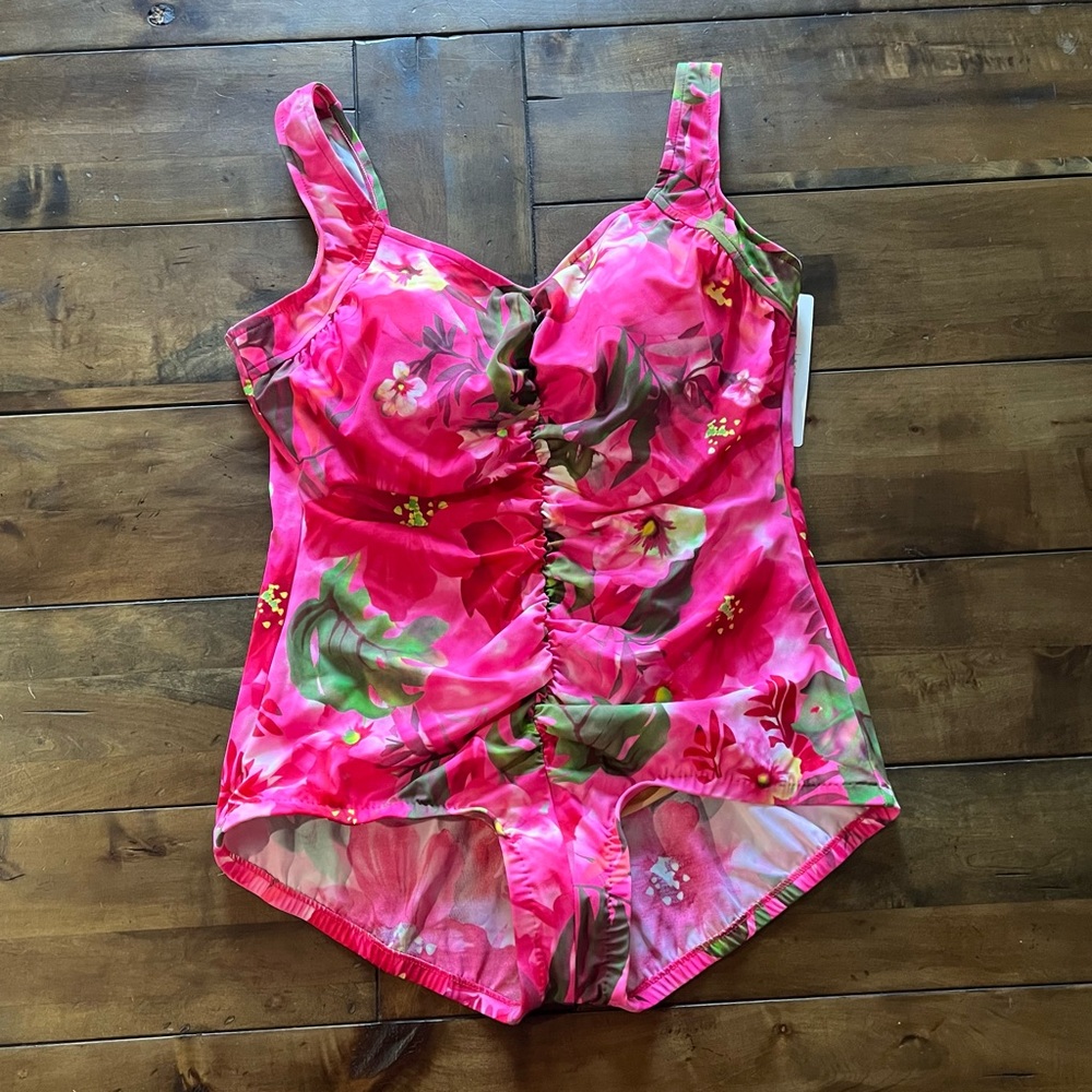 NEW Plus Size Le Cove 1 pc Swimsuit Size 22W
